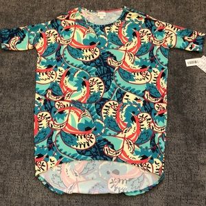 Brand new XXS LuLaRoe Irma tunic